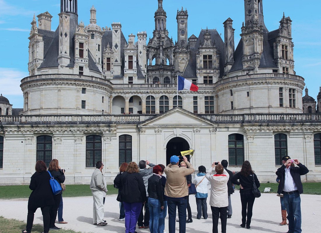 Best Tours in París caption