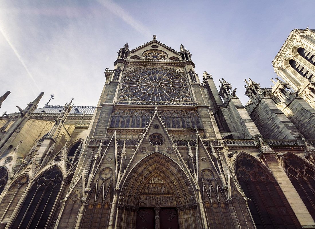 Best Tours in París caption