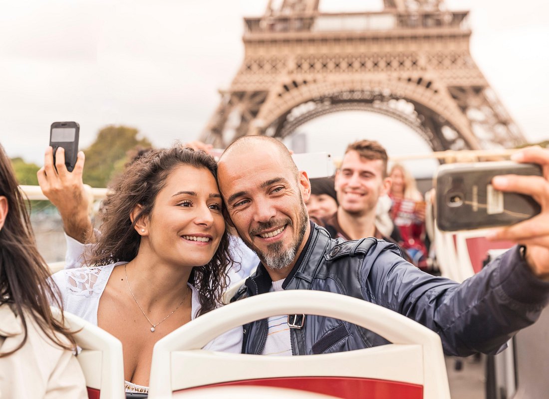 Best Tours in París caption