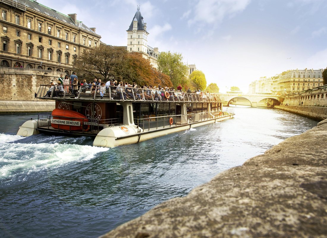 Best Tours in París caption
