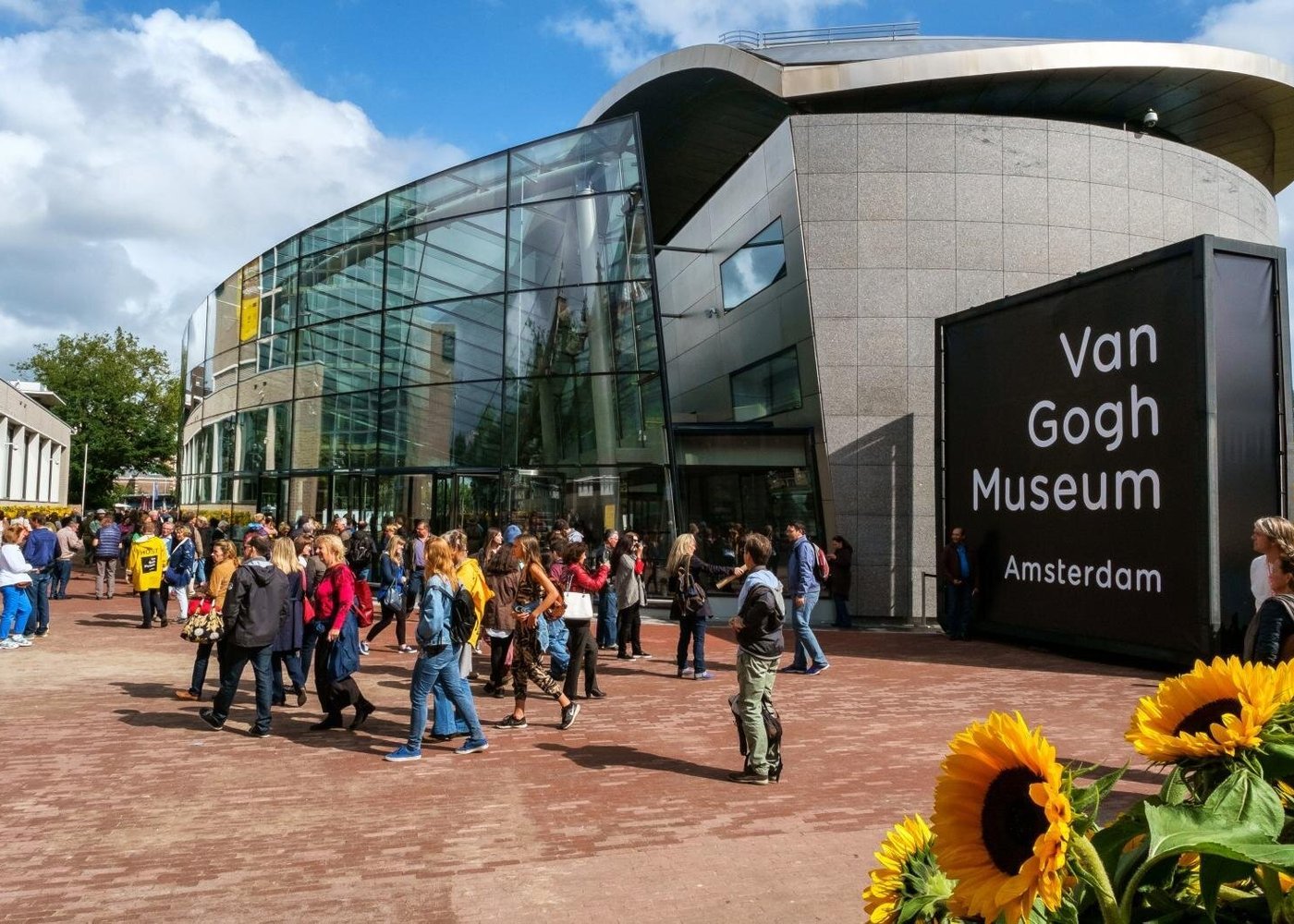 Van Gogh Museum: The world’s largest collection of Van Gogh’s works