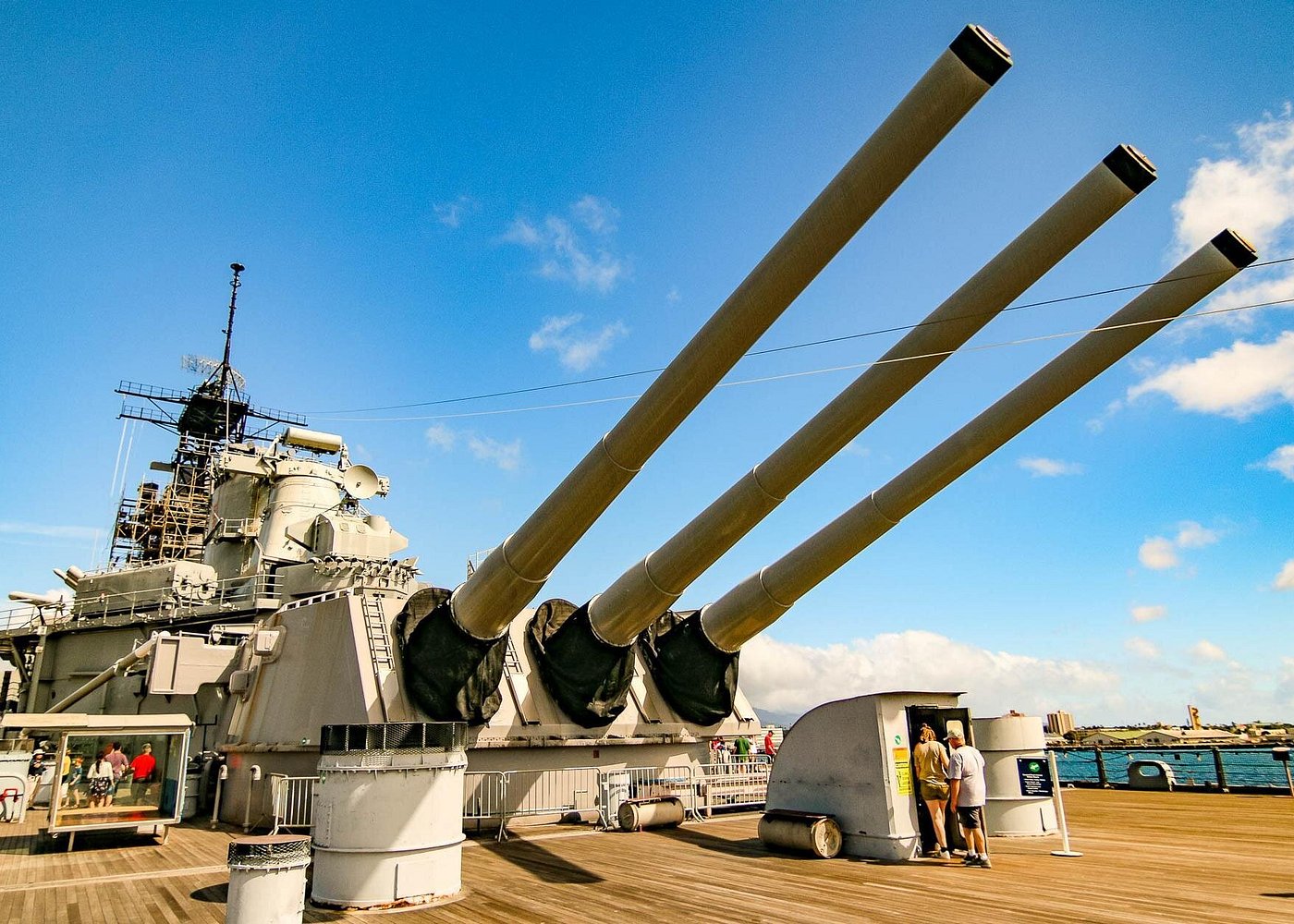 Unforgettable Honolulu Tours – Island Adventures Await Pearl Harbor & Leeward Coast