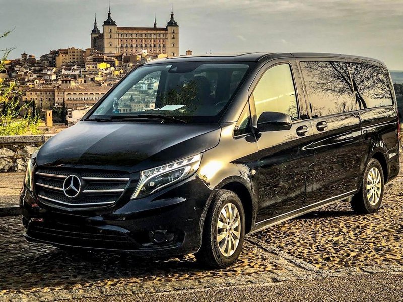 Optional transfer from Madrid in Mercedes-Benz minivan