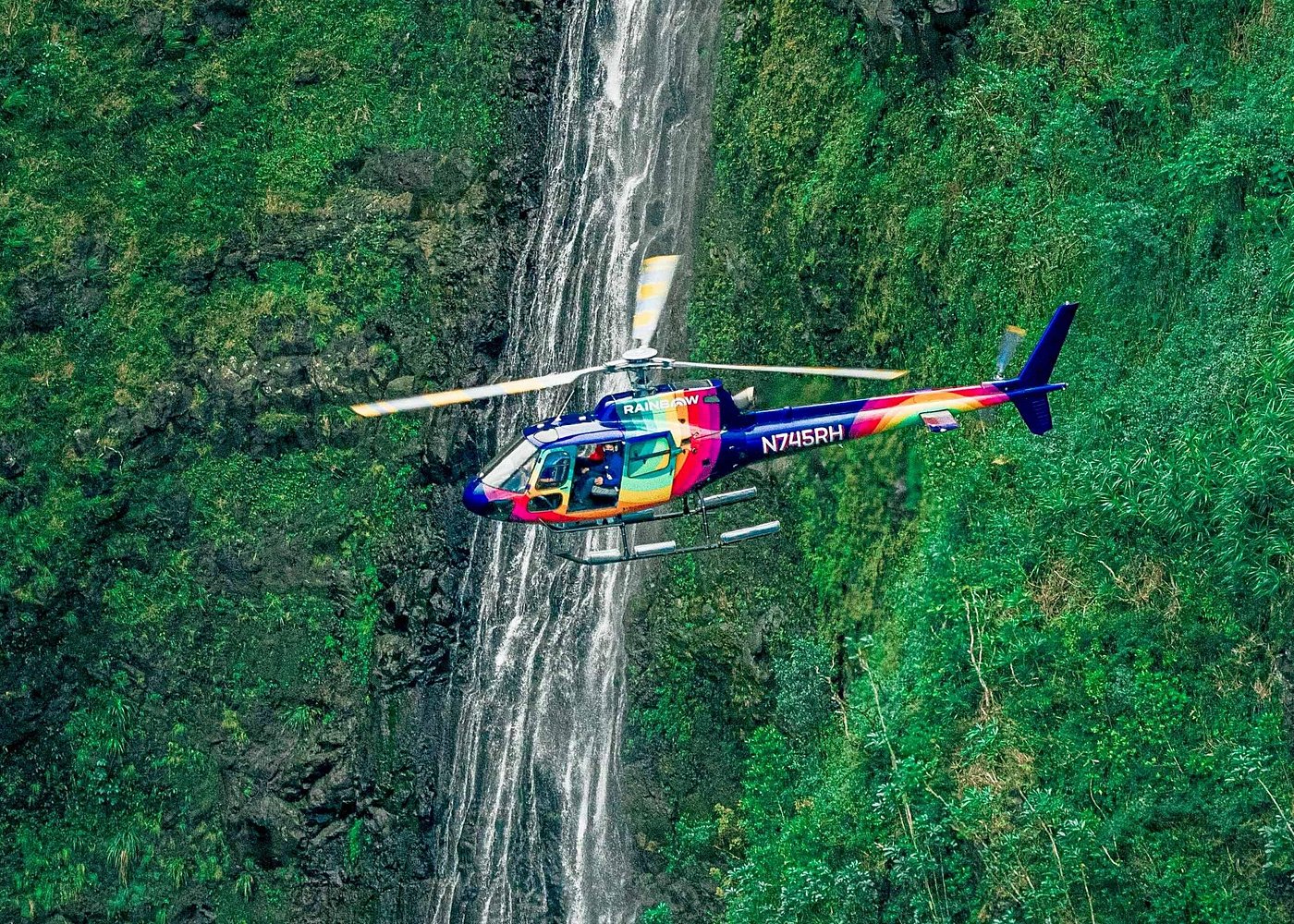 Explore helicopter top Oahu tours via Viator and book in advance to secure your spot