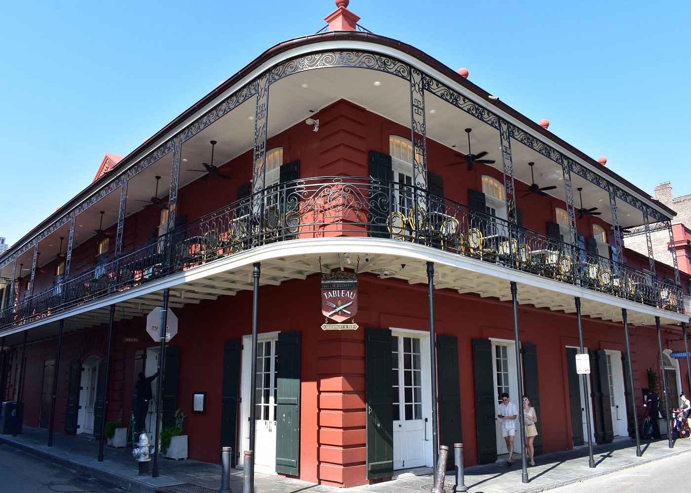 New Orleans Travel Guide 2 Located in the heart of New Orleans’ vibrant French Quarter, the French Market is a grand bazaar