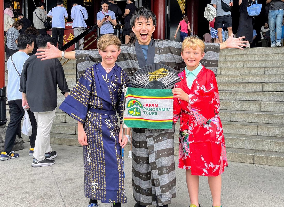 Mejores Tours en Tokio caption