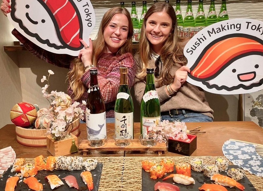 Mejores Tours en Tokio caption