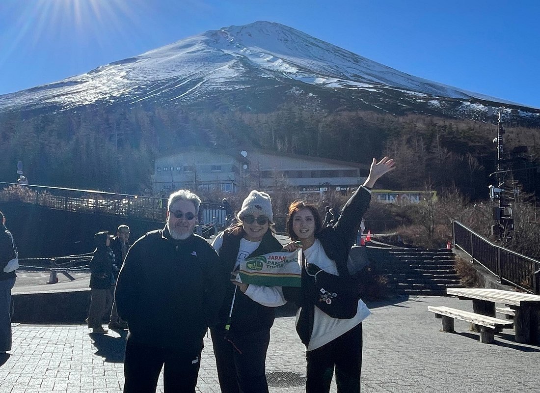Mejores Tours en Tokio caption