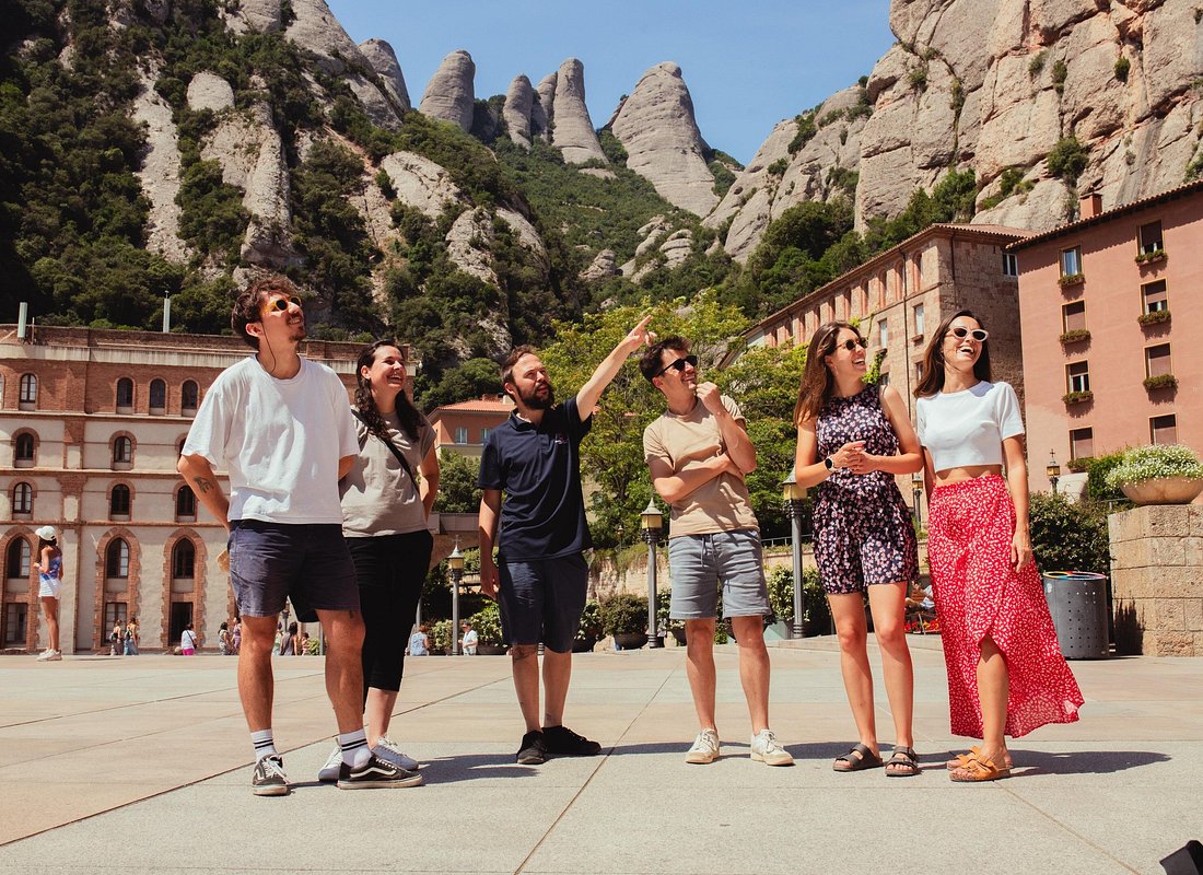 Mejores Tours en Barcelona caption