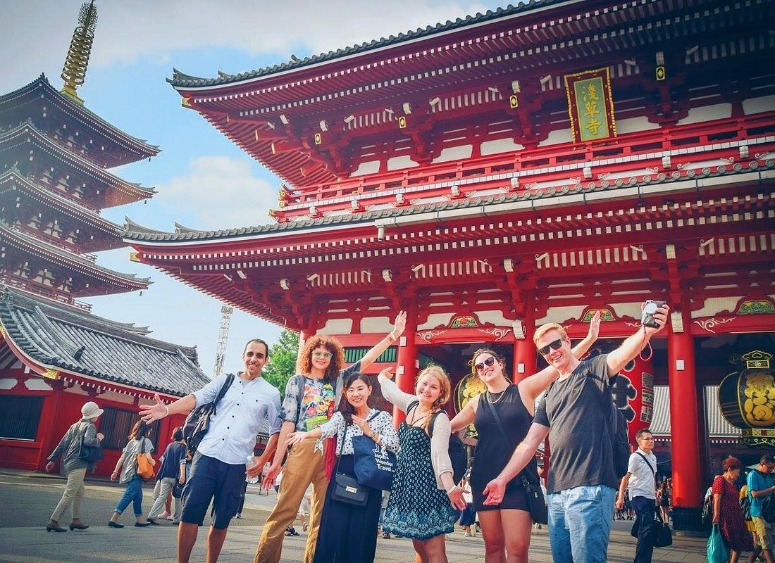 Mejores Tours en Tokio caption