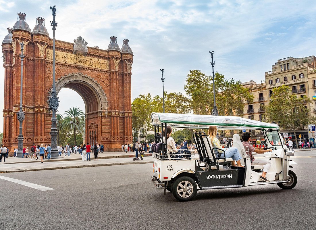 Mejores Tours en Barcelona caption