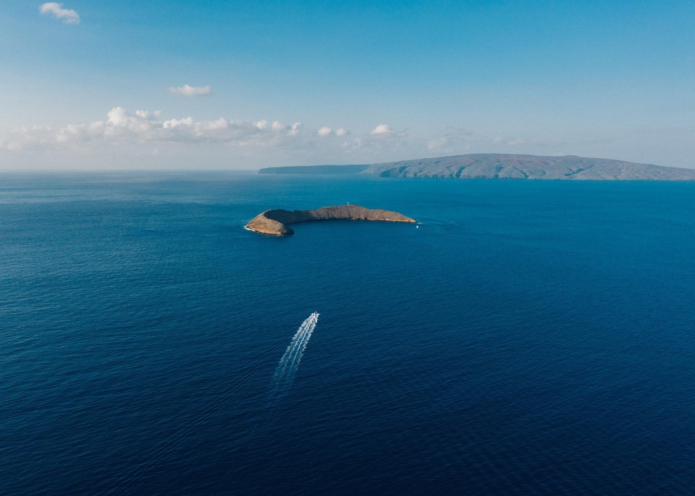 molokini crater, hawaii island tours off the beaten path