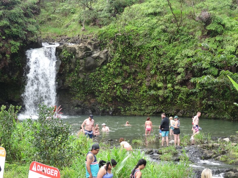 Maui Luxury Full Circle Road a Hana Waterfalls & Lunch