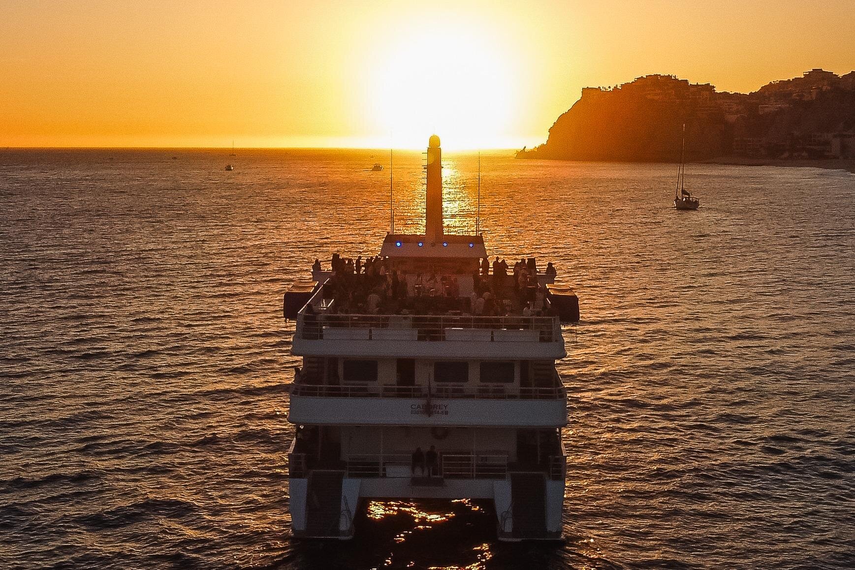 THE TOP 10 Los Cabos Sunset Cruises & Sails (Prices from $60)