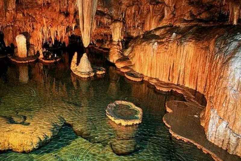Actun Tunichil Muknal (ATM Cave), Belize travel guide