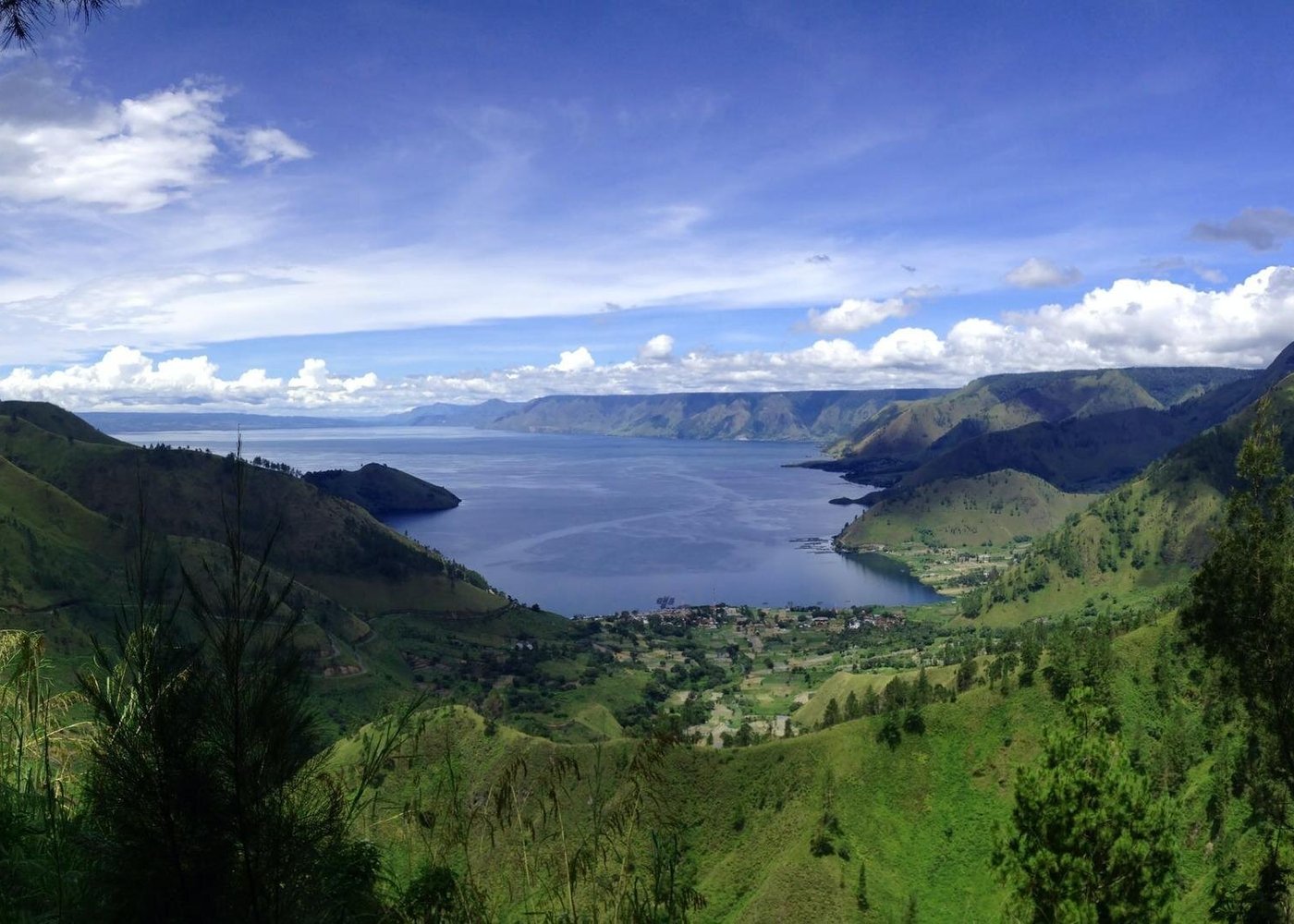 explore brastagi High land & lake Toba