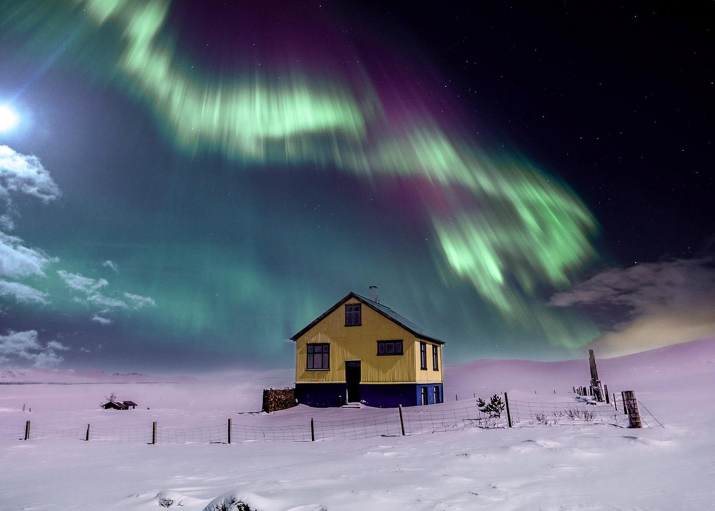 Iceland Tours | Unforgettable Adventures & Natural Wonders Book well in advance during peak seasons, especially for Northern Lights tours.