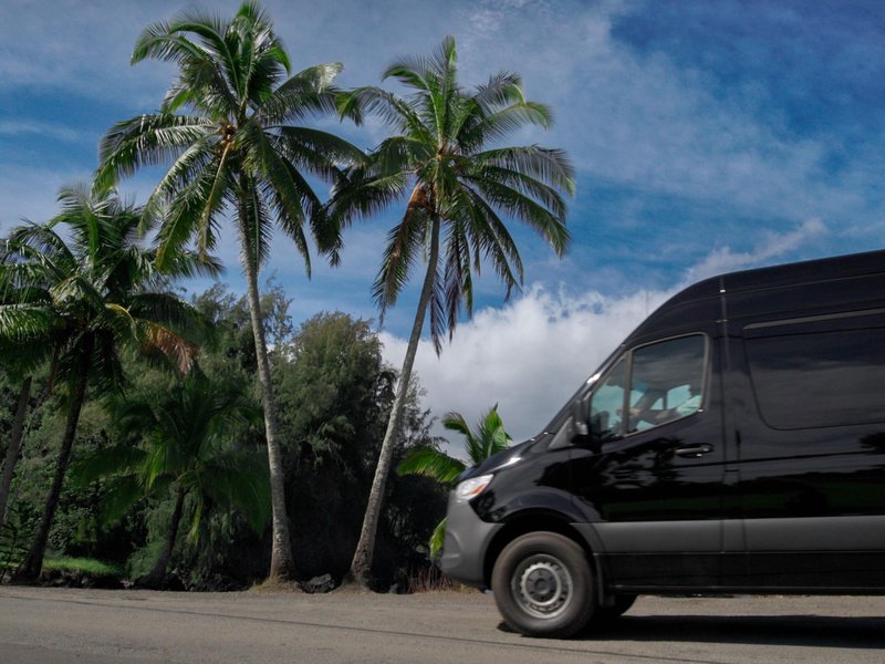 Aloha Eco Adventures - 2024/2025 Mercedes furgonetas en el Camino de Hana