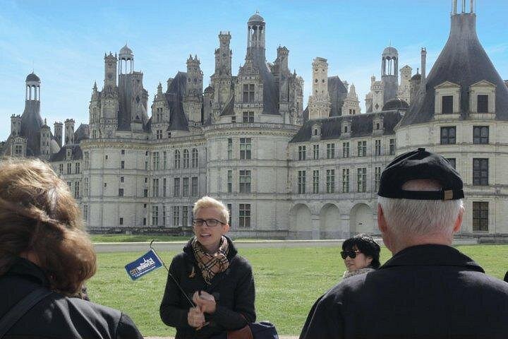 Best Tours in París caption