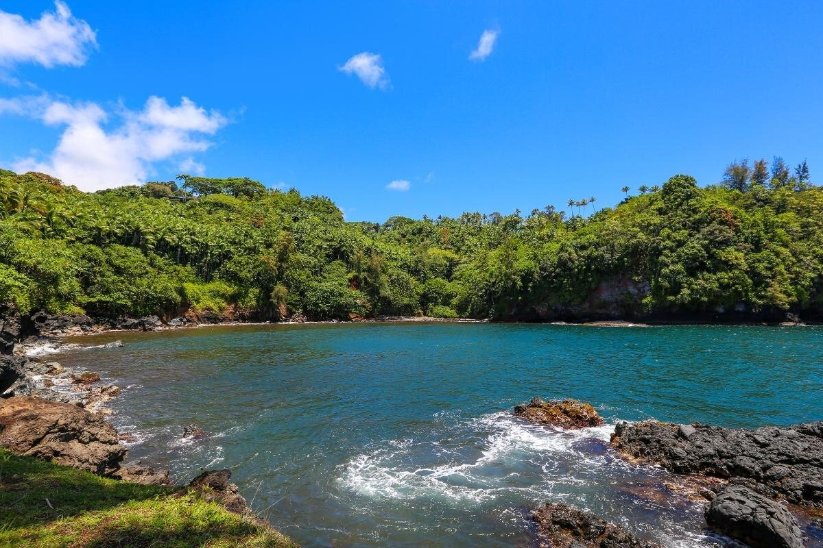 Onomea Bay