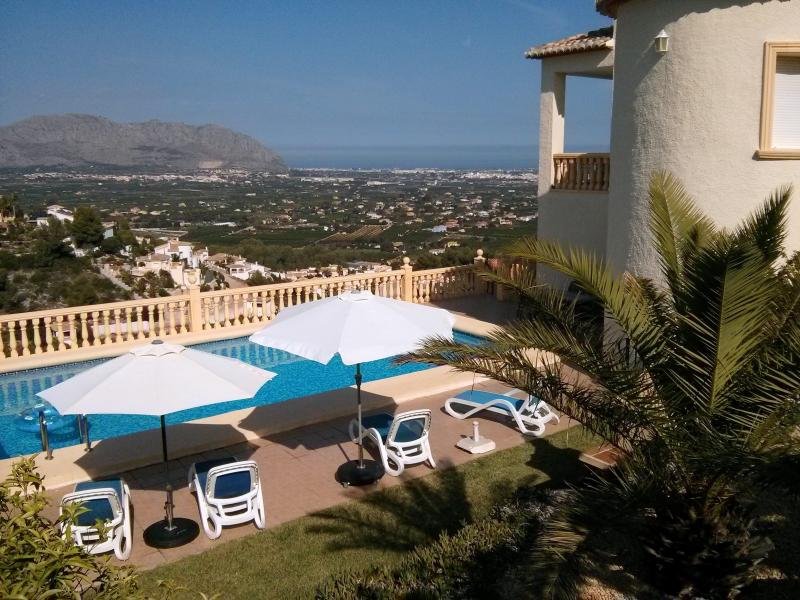 Villa and heated pool with view to valley and coast