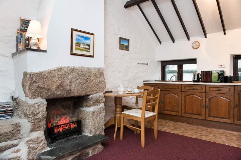 Moor Cottage Kitchen/Dining area