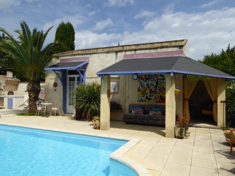 Pool Studio overview