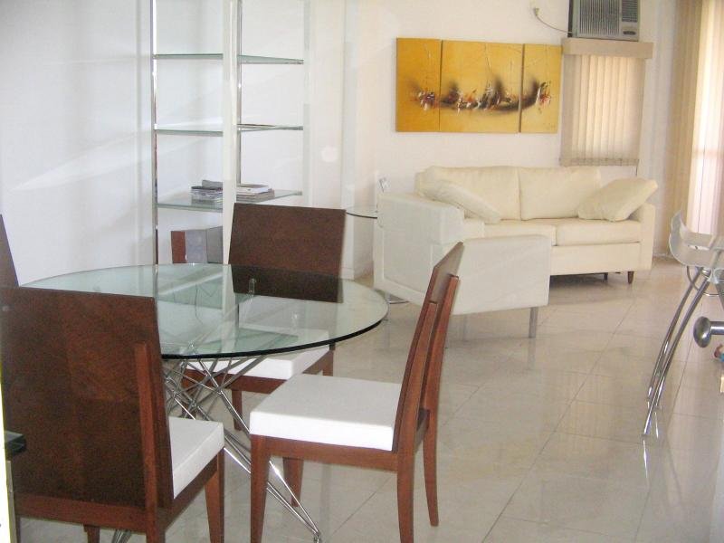 Beach View Barra da Tijuca livingroom