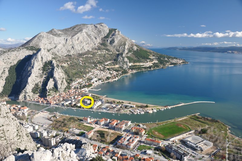 Apartamento totalmente equipado en el centro de la ciudad, con mucha luz natural y vistas panorámicas
