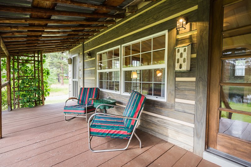 Arrowhead Cottage has the best, most relaxing deck on the ranch. The river is 50' from your chair.