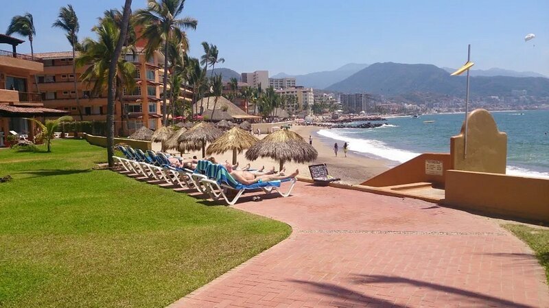 Sun loungers