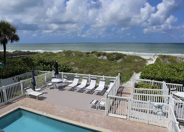 Your Private Balcony with View of the Pool, Indian Rocks Beach, 