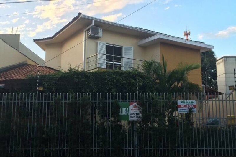 house front (fachada)