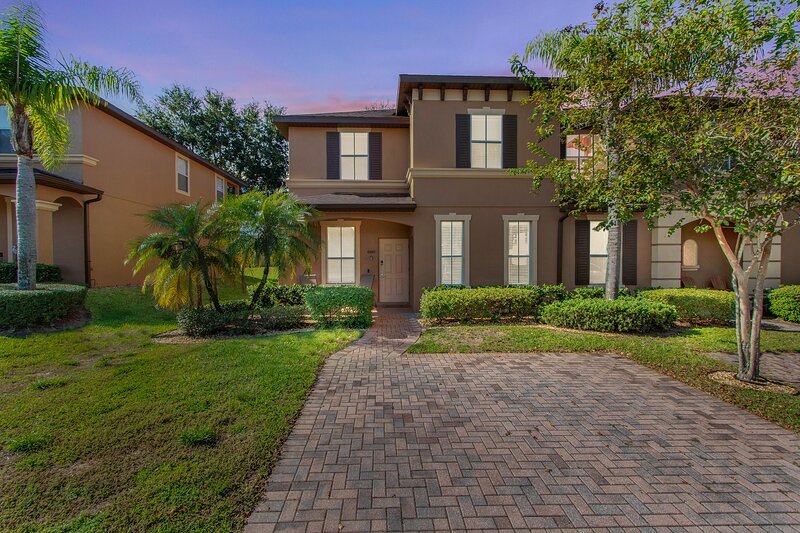 Newly Remodeled 4BD/4BA Townhouse-Regal Palms Resort Near Disney UPDATED 2024 - Tripadvisor - Davenport Vacation Rental
