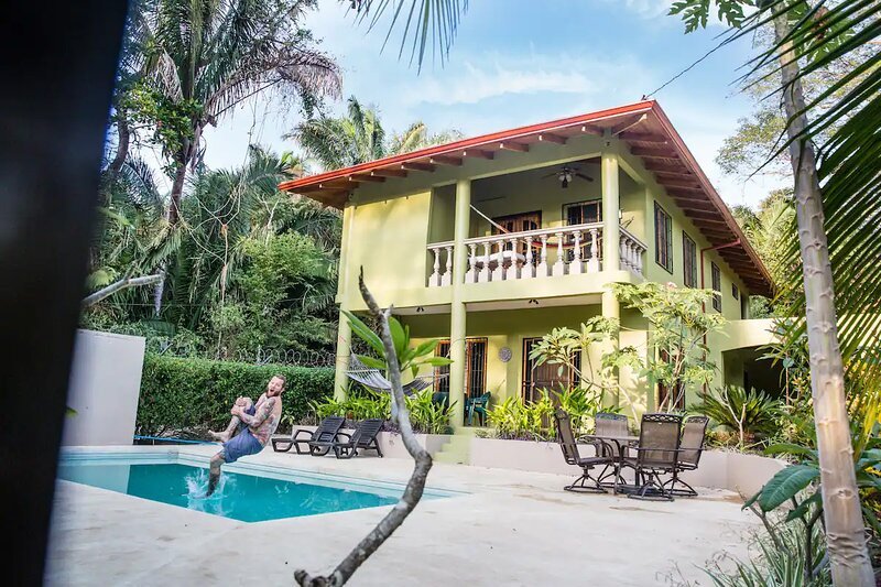 Casa Aloha vibes