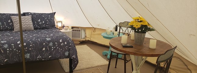 Dentro la yurta
