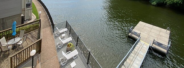 Two Bdr Deluxe Condo 607 Balcony With Lake View